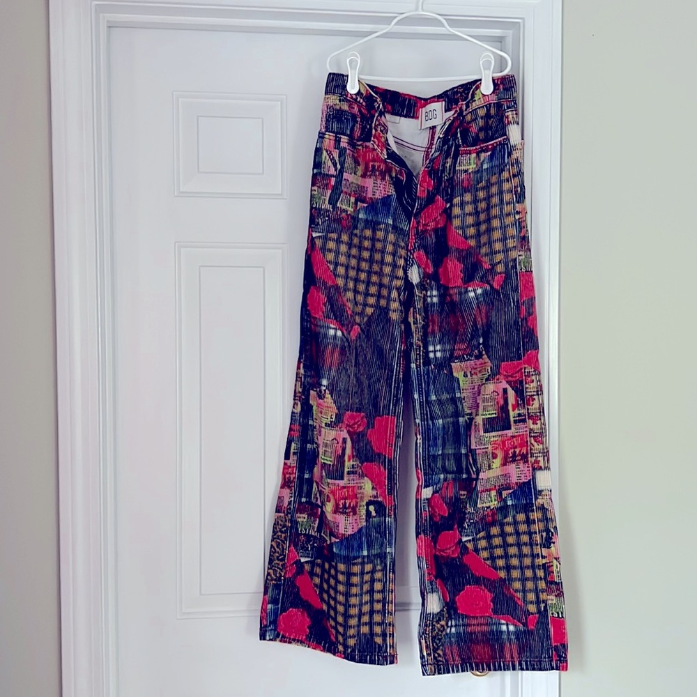 Women’s Urban Outfitters corduroy high & wide pants, size 27